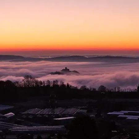 The Birdsong Between Two Lakes *