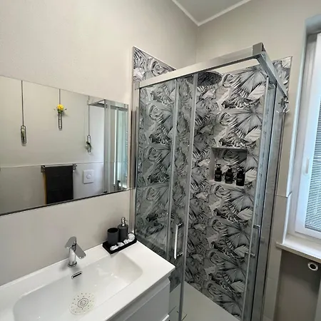 شقة The Birdsong Between Two Lakes *