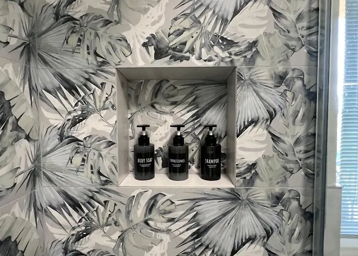 The Birdsong Between Two Lakes 아파트 Nebbiuno