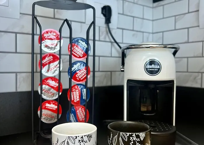 The Birdsong Between Two Lakes 아파트 *